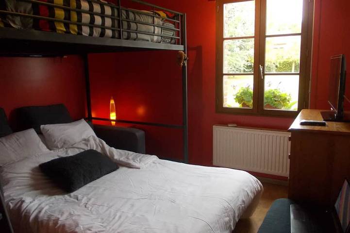 Location de vacances pour 16 personnes, avec jardin et terrasse, animaux acceptés à Aire-sur-la-Lys - 2