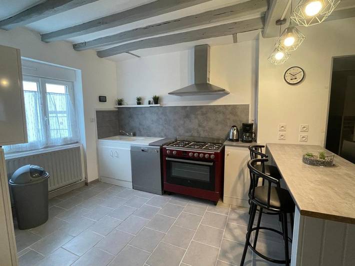 Gîte pour 13 personnes, avec terrasse et vue à Ousson-sur-Loire