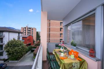 Vacation Rental for 4 Guests in Lugano, Lake Lugano, Picture 1