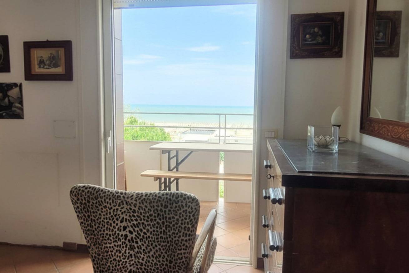 Appartement entier, Appartement de vacances pour 6 personnes avec balcon/terrasse in Cesenatico, Province de Forlì-Cesena