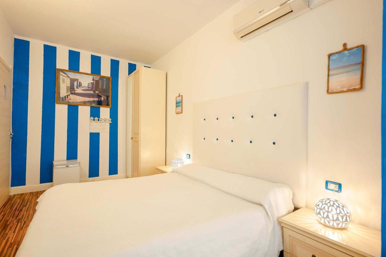 Villabeachcity Guesthouse in Poetto (Cagliari), Cagliari