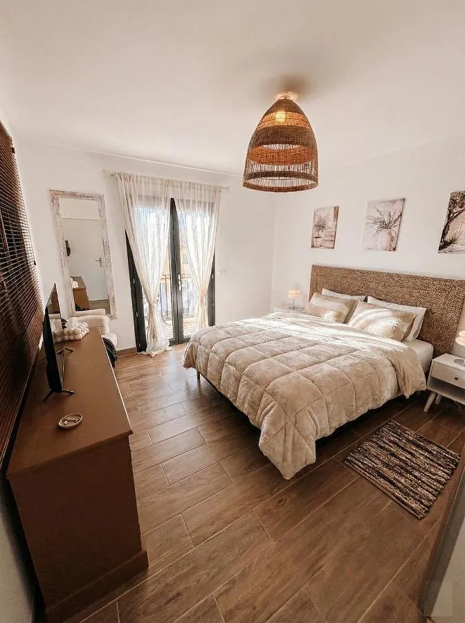 Apartamento de vacaciones para 2 personas, con jardín y vistas - 1
