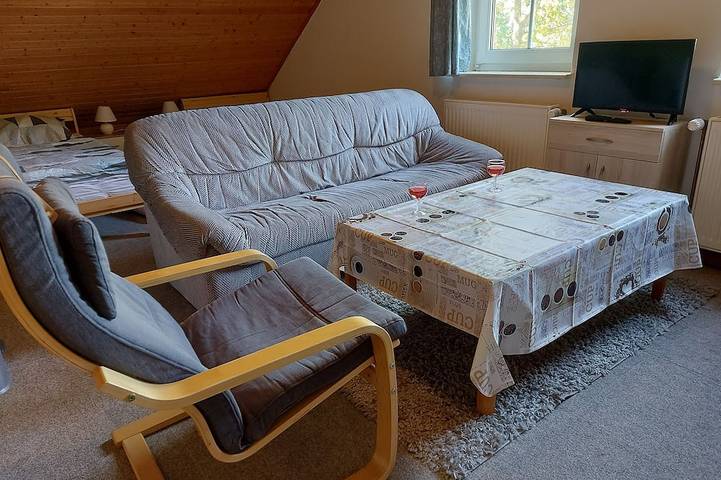 Ferienwohnung für 3 Personen, mit Garten und Terrasse sowie Sauna in Ihlow - 4