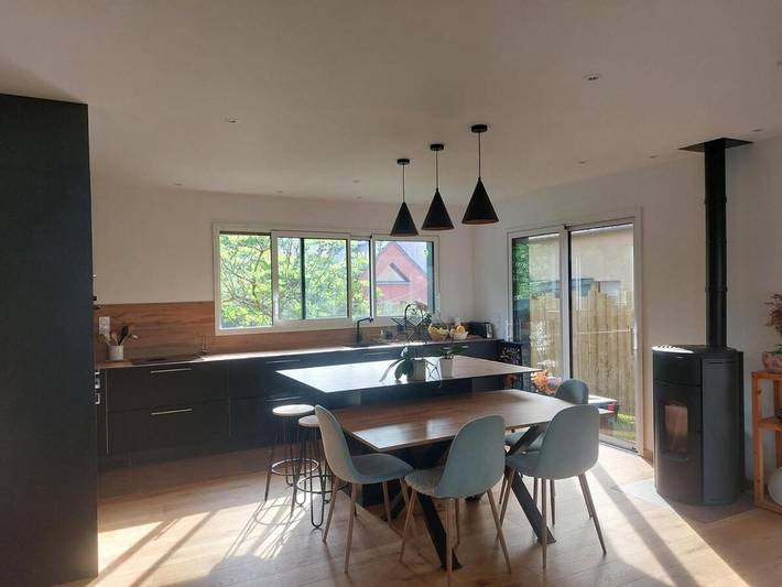 Location de vacances pour 6 personnes, avec vue et jardin, adapté aux familles à Le Minihic-sur-Rance - 4