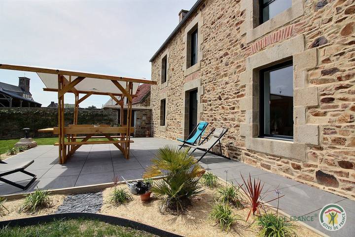 Gîte pour 2 personnes, avec terrasse et jardin à Lannion - 3