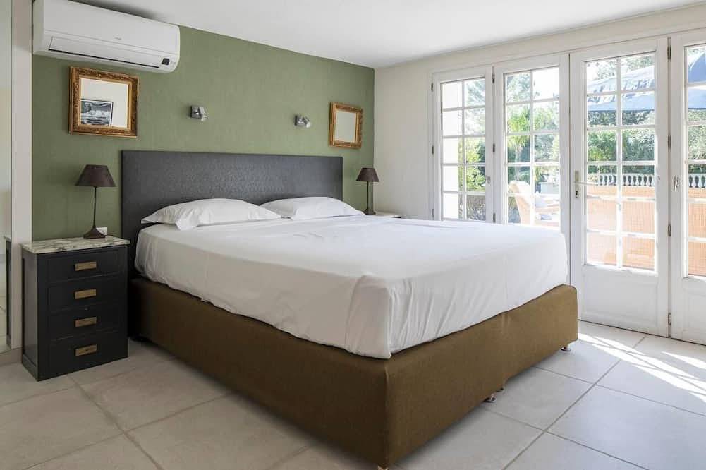Maison de vacances pour 8 personnes env. 230 qmà Mougins, Provence-Alpes-Côte d'Azur (Côte d'Azur) in Mougins, Côte méditerranéenne (France)