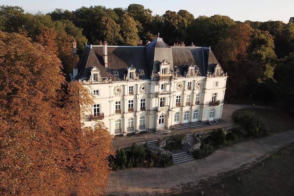 The Charming Cottage of the Château de St Gervais - 4 to 5 people in Saint-Gervais-la-Forêt, Blois region