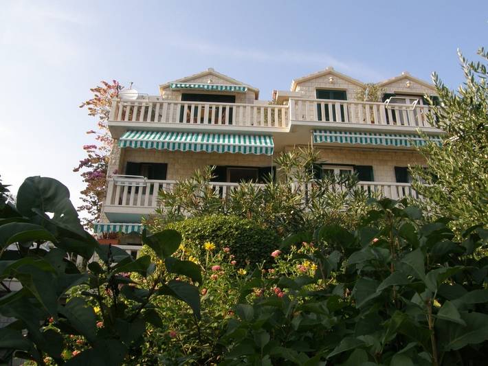 Gîte pour 5 personnes, avec balcon à Bol - 3