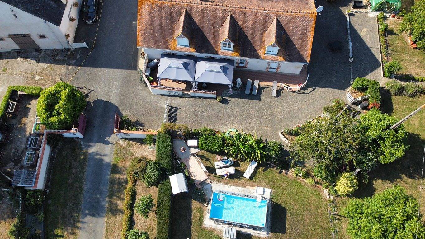 Chambres d'hôtes Les Bourrelières - L'Hirondelle in Durtal, Région d'Angers
