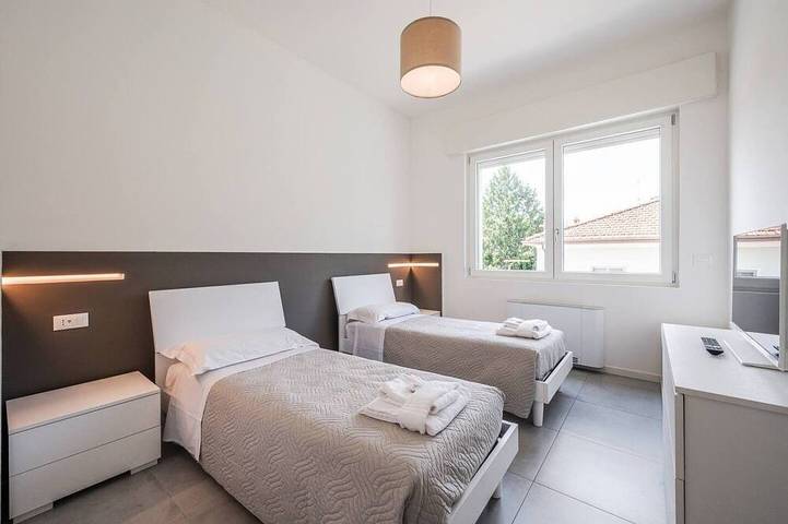 Entire apartment, Apt Imola Autodromo with Terrace and Parking in Imola, Bologna Province