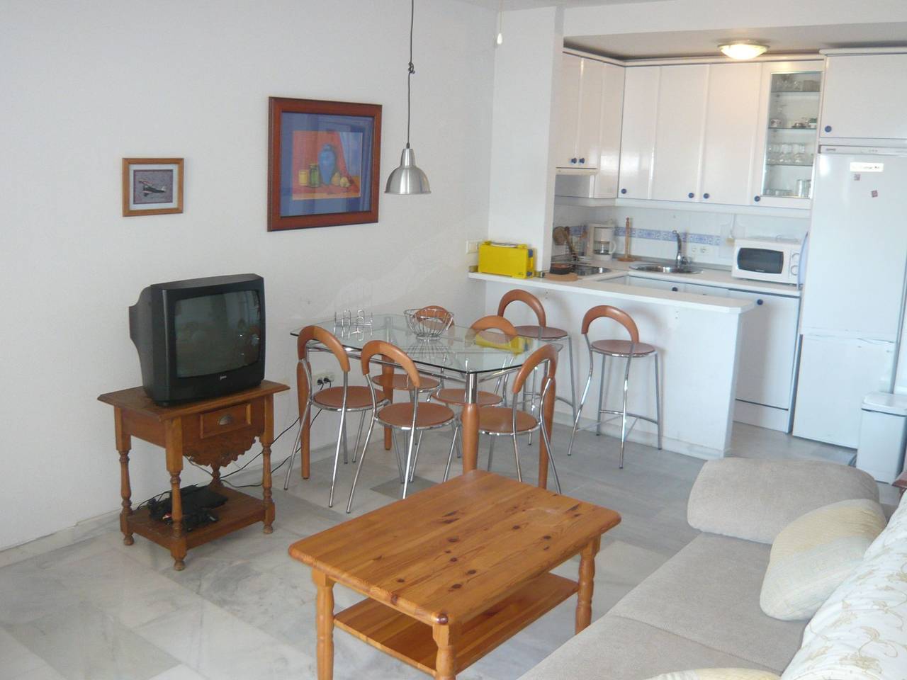 Apartamento entero, Appartement in Torrox Costa mit Großem gemeinsamem Pool und Meerblick in Torrox Costa, Torrox