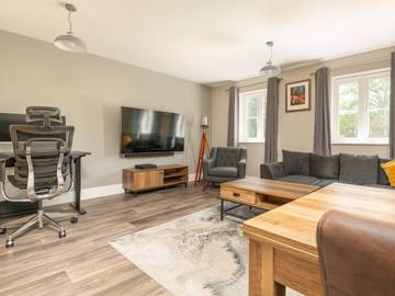 Glamping for 4 People in Winnersh, Berkshire, Photo 1