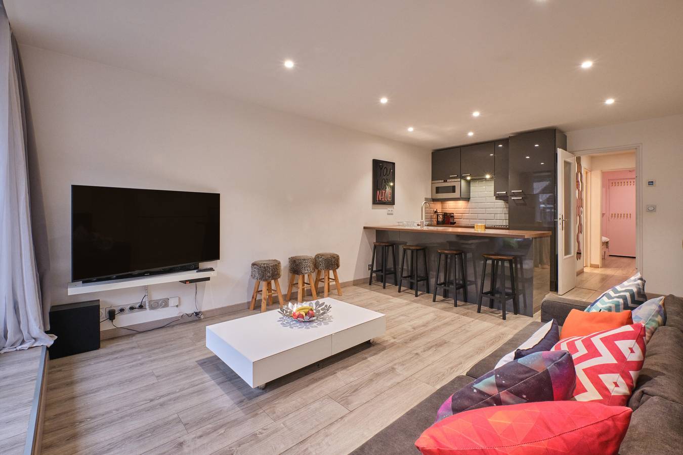 Apartamento entero, Apartamento 'Boutique Central Les 2 Alpes' con vistas a la montaña, balcón y Wi-Fi in Mont-de-Lans, Les Deux Alpes