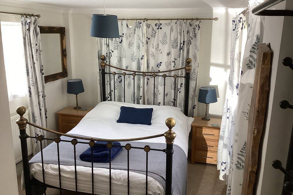 Private entrance, parking, peace and quiet within walking distance of the city in Norwich, Norfolk