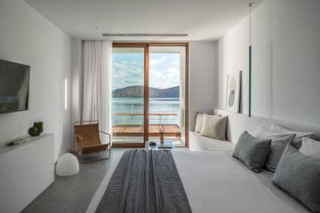 Villa for 11 People in Elounda, North Crete, Photo 4