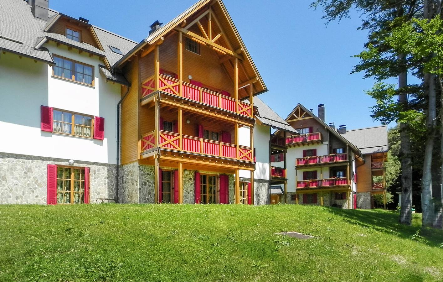 Ganze Ferienwohnung, Ferienwohnung für 11 Personen mit Garten in Karawanken und Bachergebirge, Mariborsko Pohorje