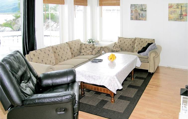 Ferienhaus für 8 Personen mit Terrasse in Voksa, Sande (Norwegen)