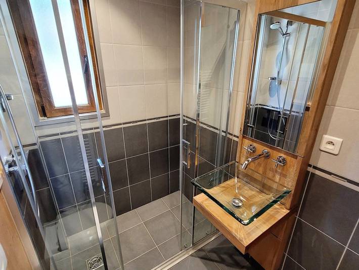 Ganze Wohnung, Komfortable Familienwohnung in Les Gets, 4 Schlafplätze, Balkon und WLAN in Les Gets, Les Portes du Soleil