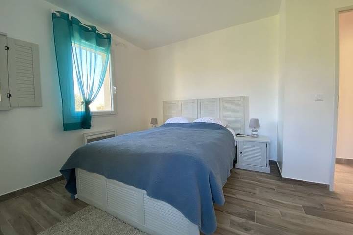 Location de vacances pour 6 personnes, avec jardin et terrasse à La Gaude - 4