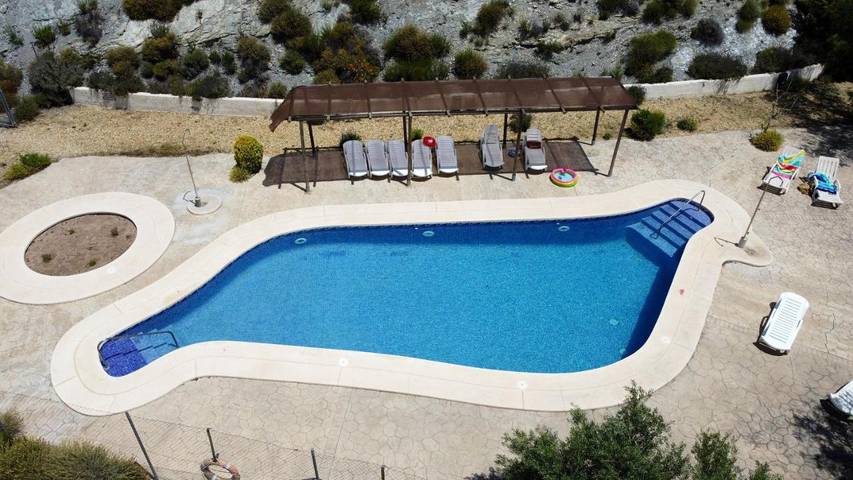 Casa rural para 16 personas, con jardín además de piscina y balcón en Taberno - 4