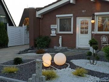 Bungalow für 4 Personen in Butjadingen, Niedersachsen, Bild 1