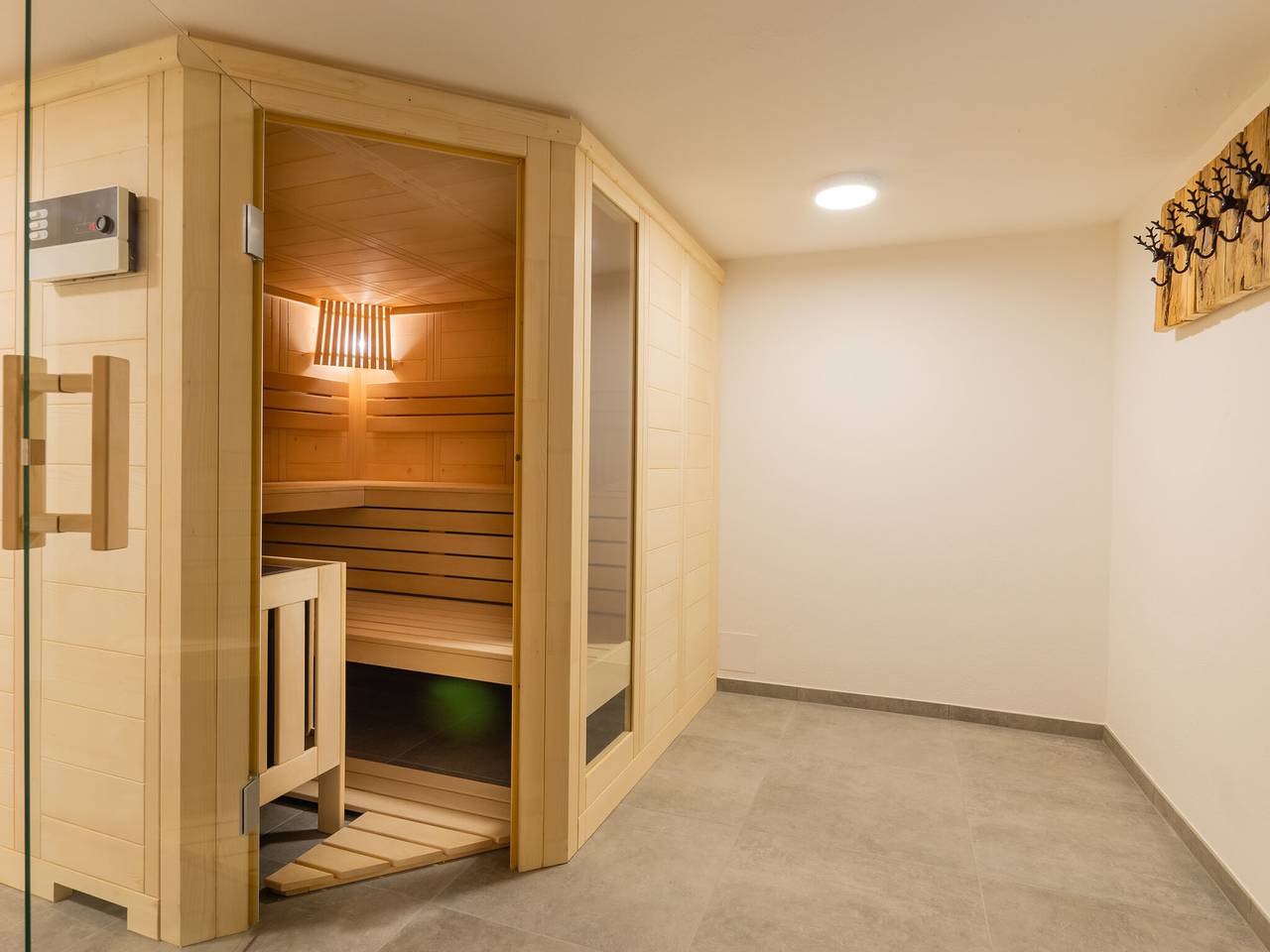 Chalet in Neukirchen bij Skigebied in Neukirchen am Großvenediger, Kitzbüheler Alpen