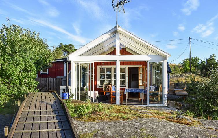 Hus för 6 Personer med trädgård in Ronnebyhamn, Svenska Östersjön