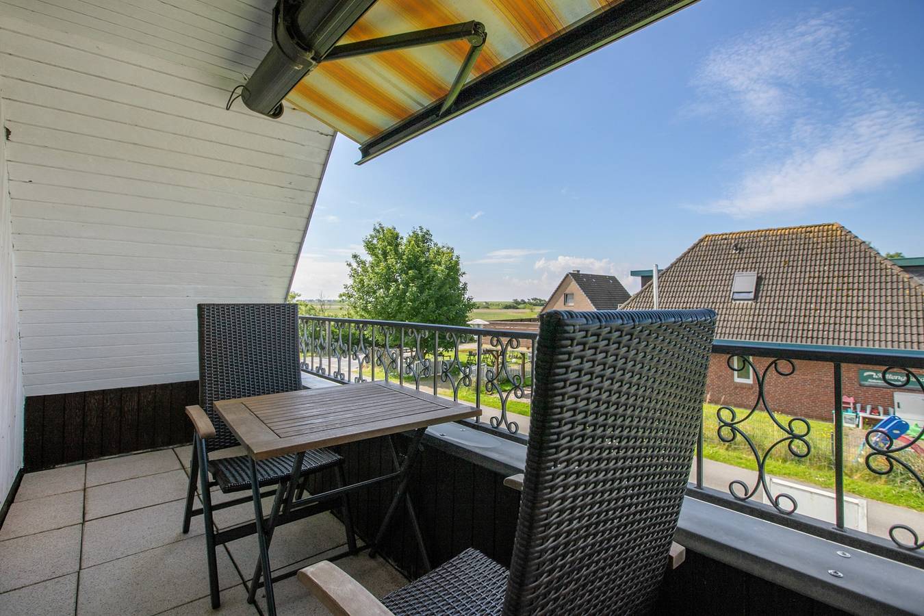 Ganze Wohnung, Ferienwohnung 'Balkonwohnung' mit Gemeinschaftsgarten, Balkon und Wlan in Stinteck, Westerdeichstrich