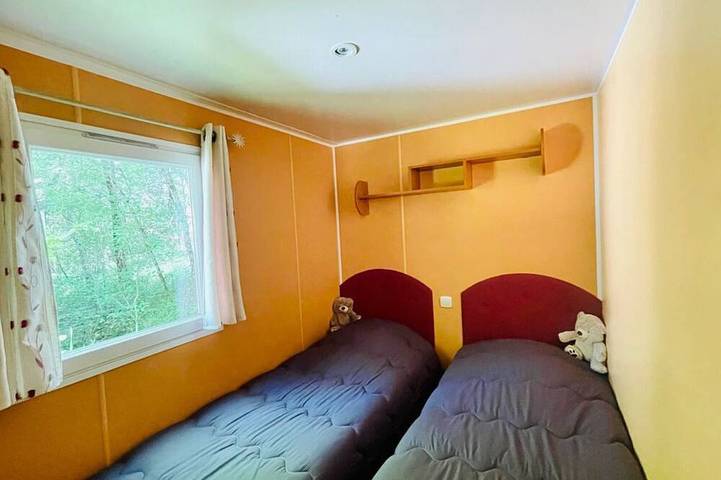 Mobil home pour 3 personnes à Camon - 3