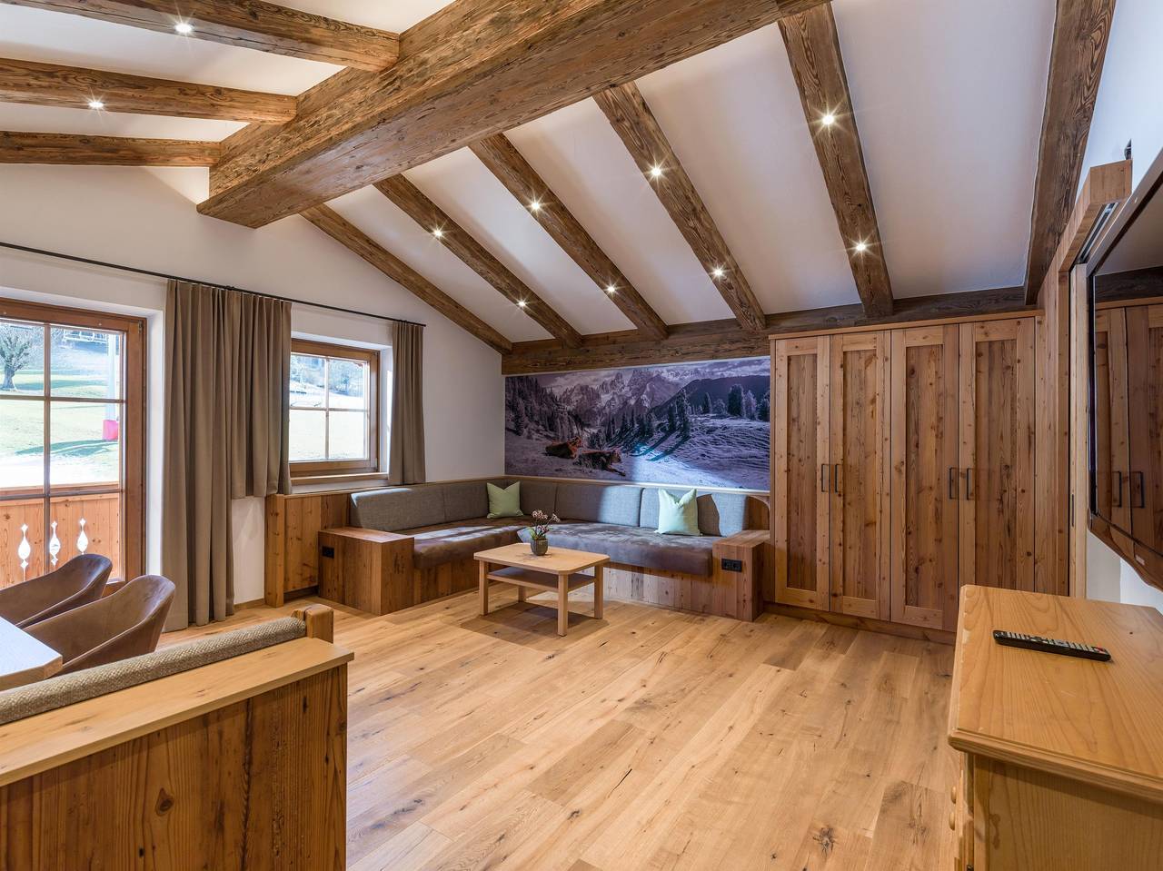 Geheel vakantieappartement, 3 slaapkamer,woon-slaapkamer/douche of b in Söll, Kaisergebirge