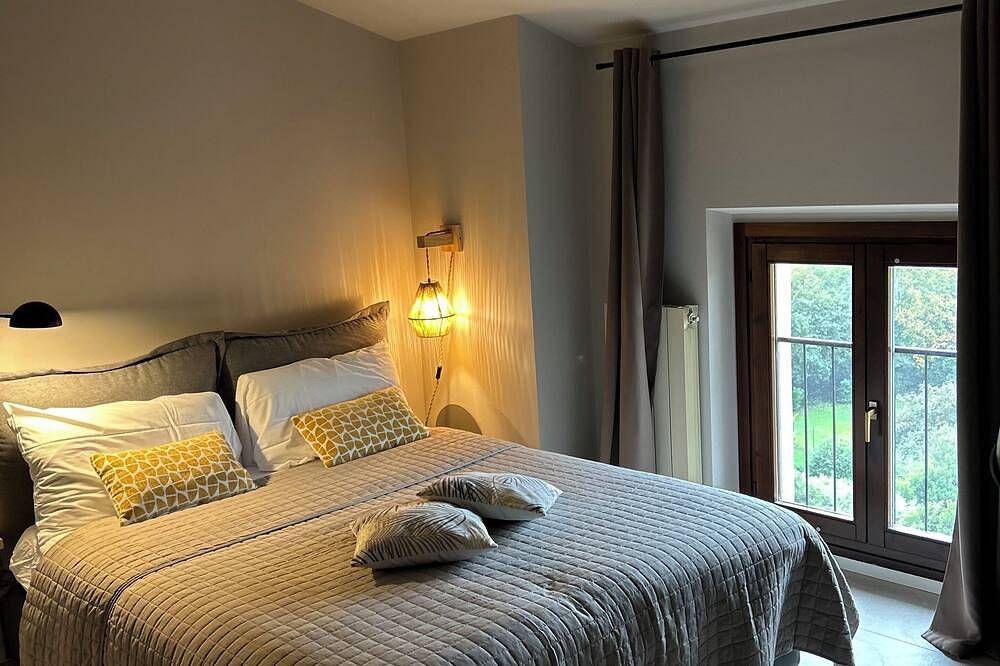 Entire apartment, Modern loft Free Parking Old watermill in Verona, Verona Province