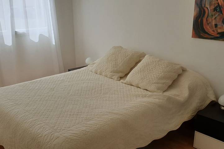 Gîte pour 4 personnes, avec jardin et terrasse dans Plage Sables Blancs - 4