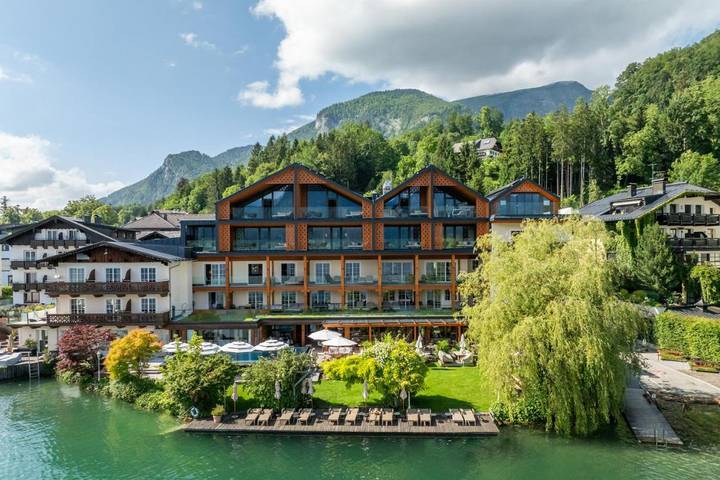 Hotel für 2 Personen, mit Terrasse und Garten sowie Pool und Sauna in Sankt Wolfgang im Salzkammergut