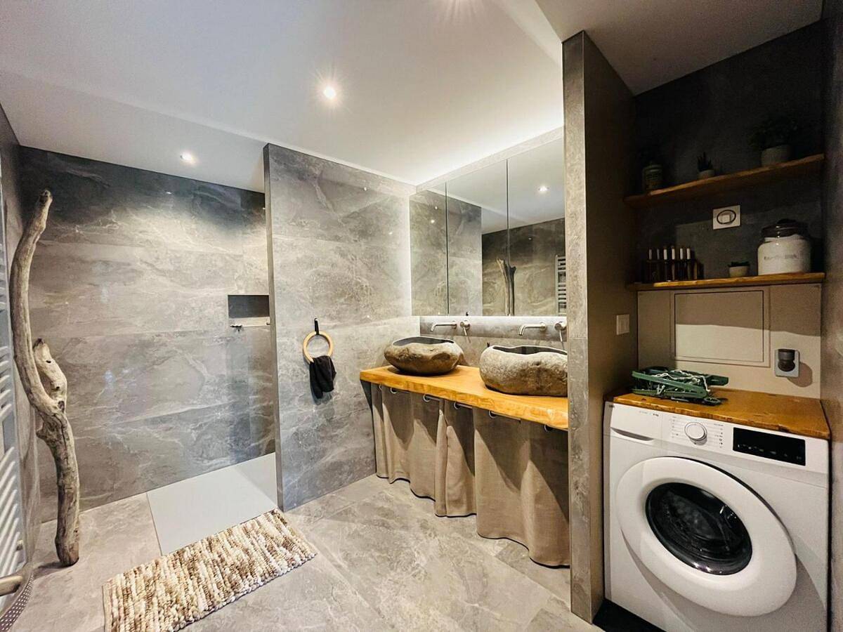 Appartement entier, Modern haven with garden in Marignier, Région de Bonneville