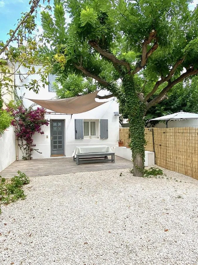 Apartamento de vacaciones para 6 personas, con jardín y vistas - 1