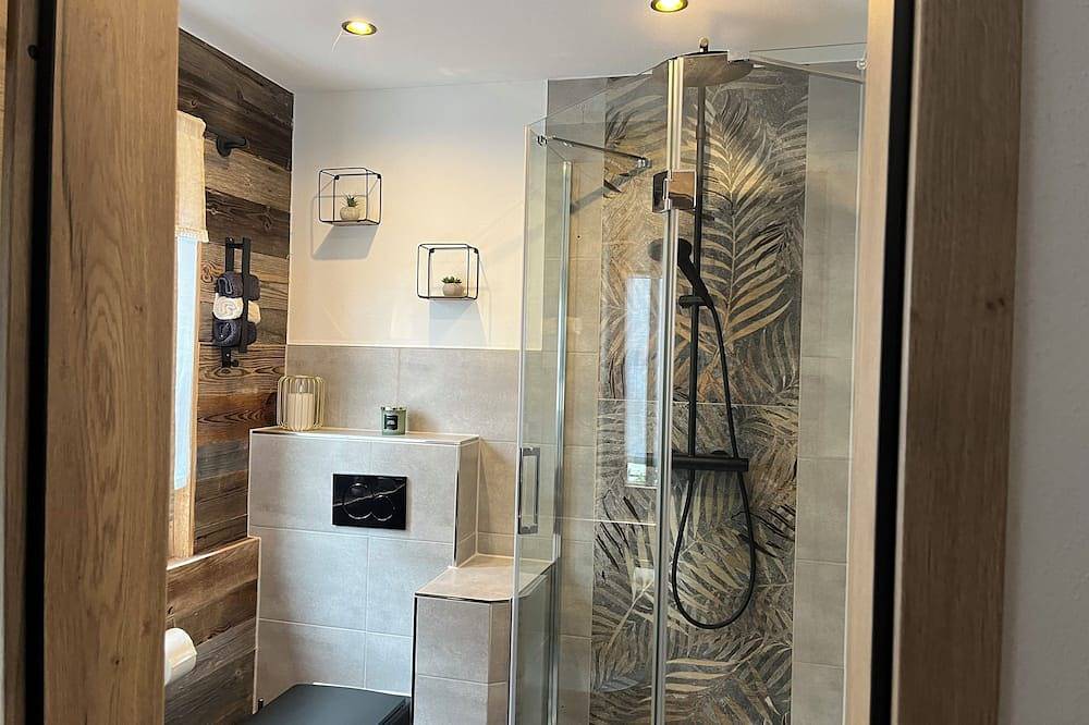 Schönes Wellness Chalet für eine Auszeit im Woid ! in Hengersberg, Ostbayern