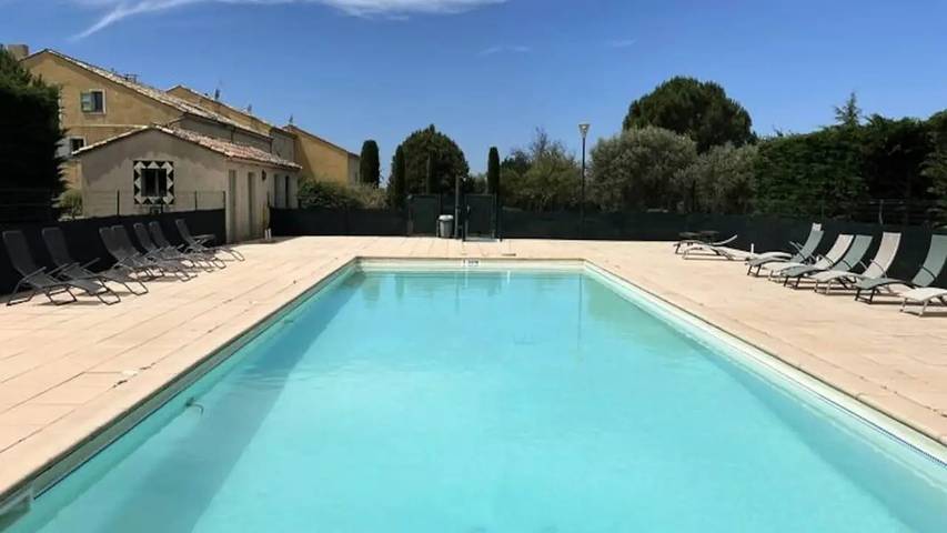 Gîte pour 7 personnes, avec Jardin et Piscine à Brunet (Alpes-de-Haute-Provence)