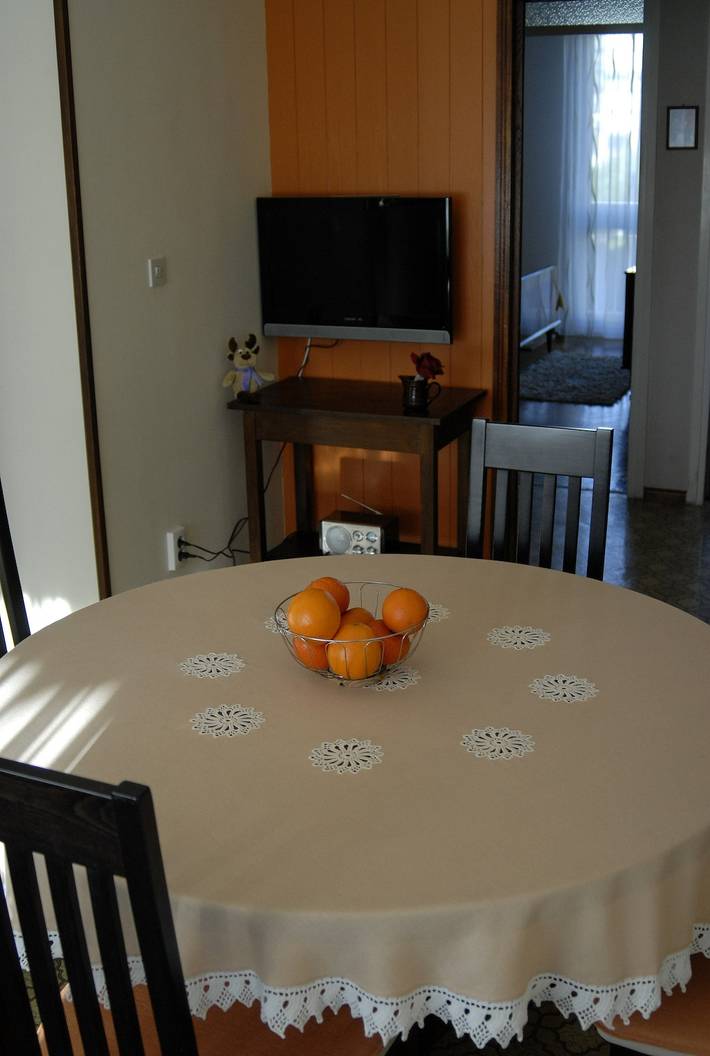 Apartamento entero, Apartamento para dos personas con una terraza Split A-11312-a in Split, Condado de Split-Dalmacia