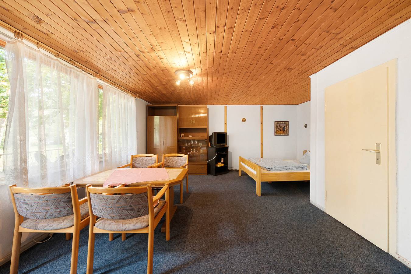 Bungalow '2 - Kimbucht' mit privater Terrasse und Gemeinschaftsgarten in Waldhufen, Oberlausitz-Niederschlesien