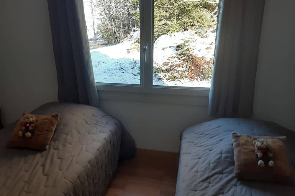 Chalet 130m2+double Terrasse de 60 M2 en Hauteur au Clame in Prémanon, Parc naturel régional du Haut-Jura