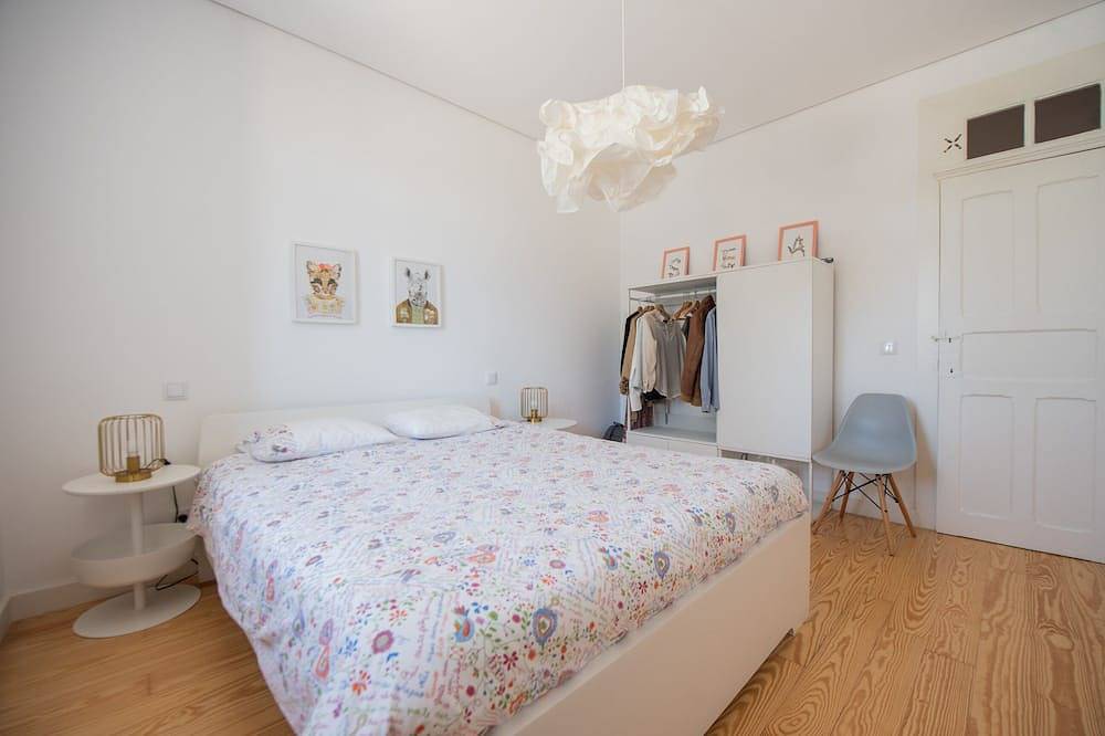 Casa São João a 400 Metros da Praia com Jardim in Arcozelo, Distrito de Porto