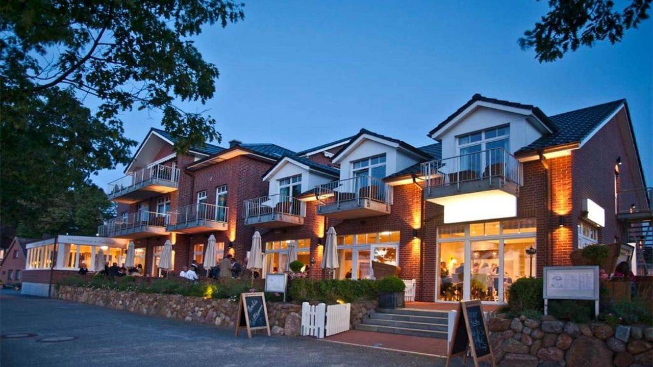 Ganze Ferienwohnung, Ferienwohnung für 2 Personen (220 m²) in Heikendorf in Kieler Förde, Heikendorf