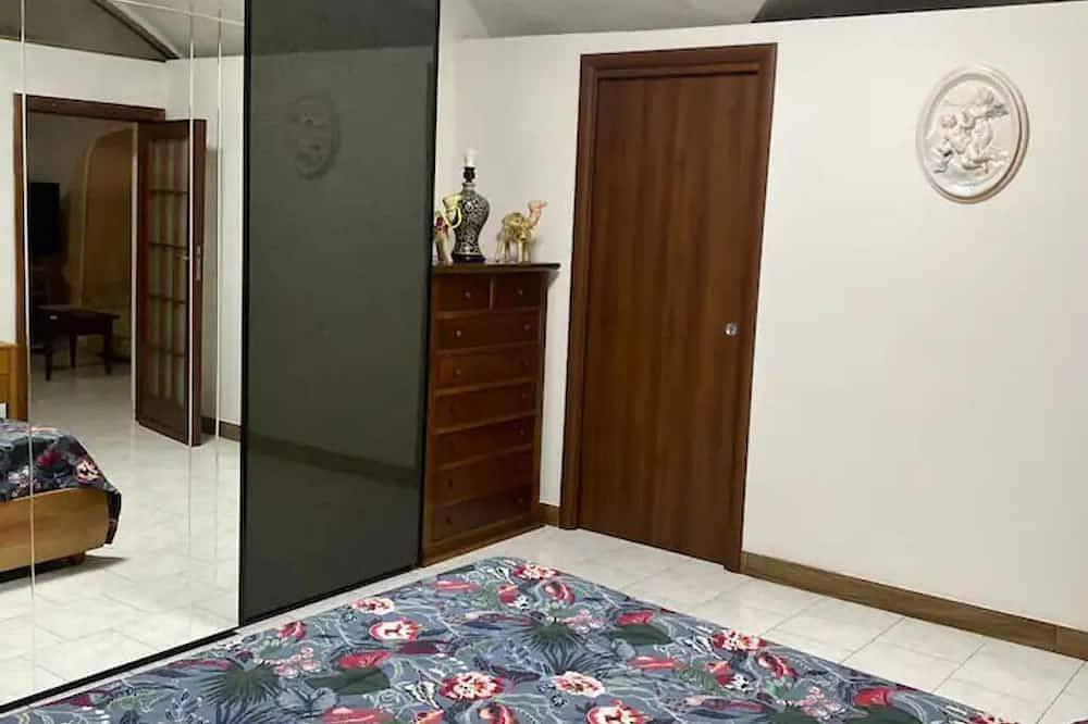 Ganze Wohnung, La Dolce Vita in Naples: Rent Your Holiday Home in Neapel, Neapel Provinz