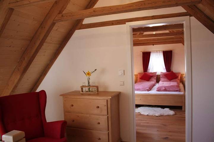 Ganze Wohnung, Gemütliche Dreizimmerwohnung "Max" (90qm) für bis zu 4 Personen in Haunsheim, Bayerisch Schwaben