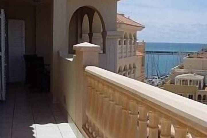 Apartamento de vacaciones para 4 personas, con piscina y balcón - 1