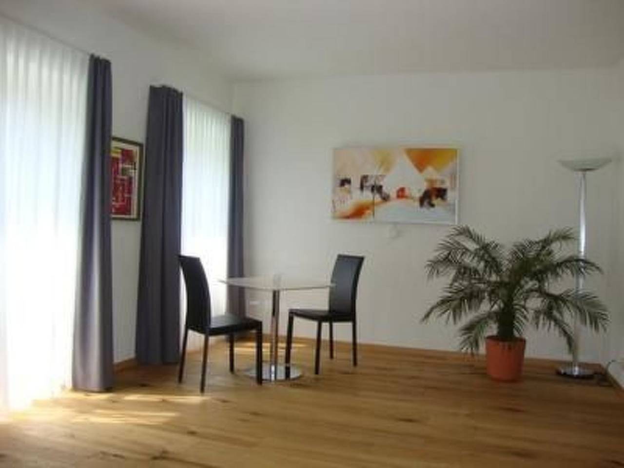 Ganze Wohnung, Haus am See in Muralto, Tessiner Alpen