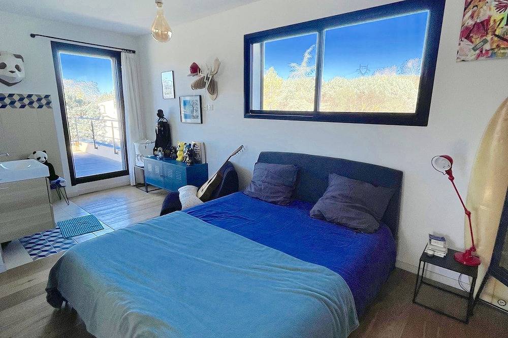 Contemporary villa Aix en Provence in Cabriès, Aix-en-Provence und Umgebung