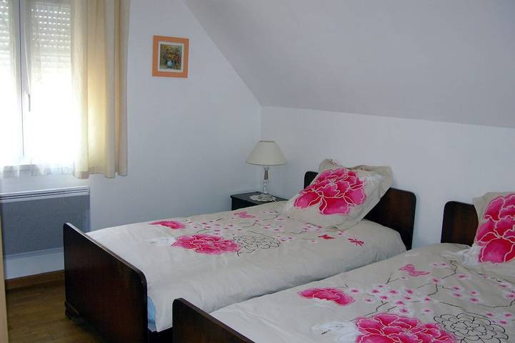 Location de vacances pour 6 personnes, avec jardin et terrasse à Stotzheim - 3