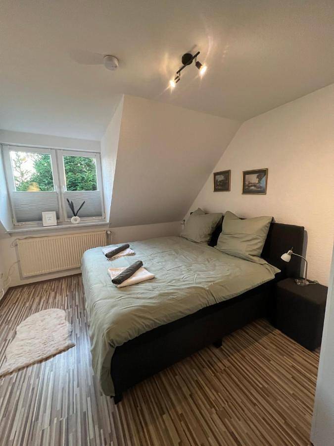 Ferienwohnung für 7 Personen, mit Terrasse und Garten in Hinte