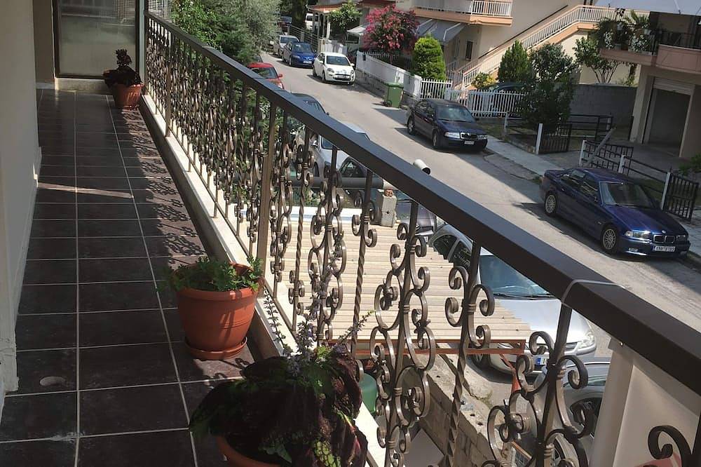 Ganze Wohnung, Best spot in Katerini only 3 min walk to town center in Katerini, Pieria
